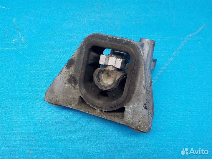 Опора (подушка) кпп левая Honda Civic 5D 2006-2012