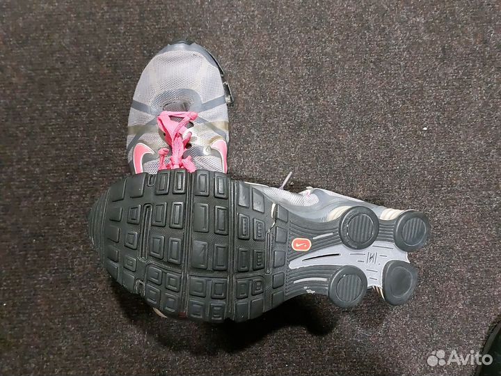 Кроссовки nike 42