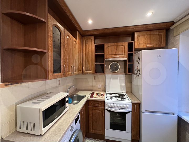 2-к. квартира, 50 м², 6/9 эт.