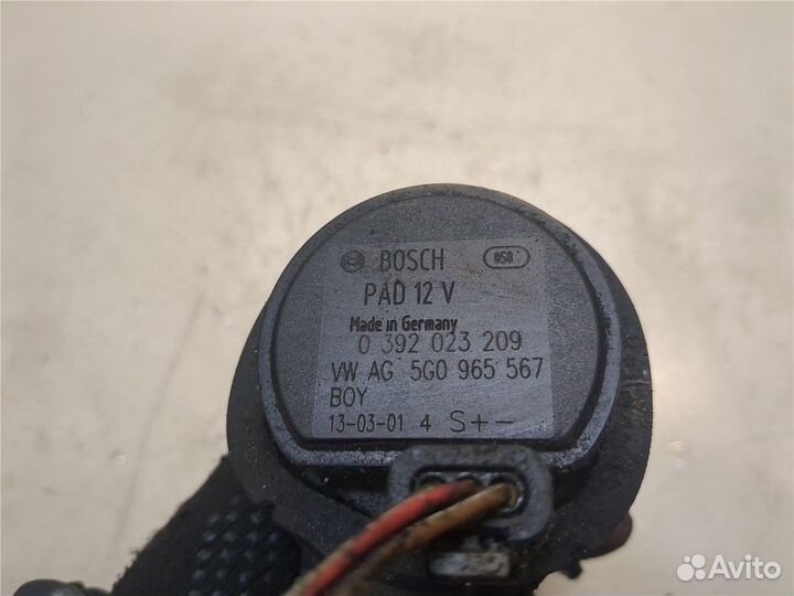 Насос водяной Audi A3, 2013