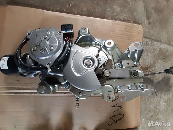 Электропривод багажника Nissan Murano z51