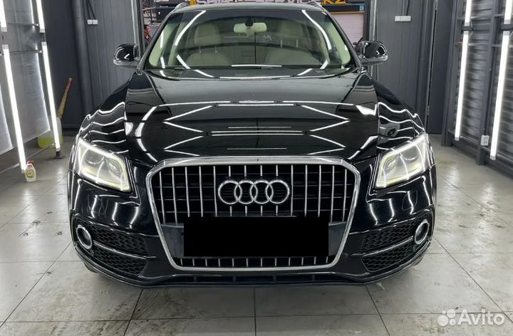 В разборе Audi Q5 (8R) 1