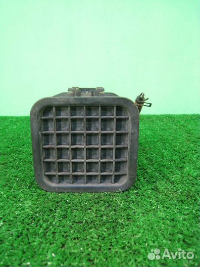 Адсорбер (фильтр угольный) Toyota Avensis T25 2003