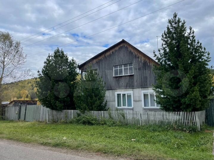 Дом 175 м² на участке 24 сот.