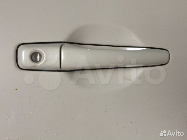 Ручка двери передняя правая Mitsubishi Outlander