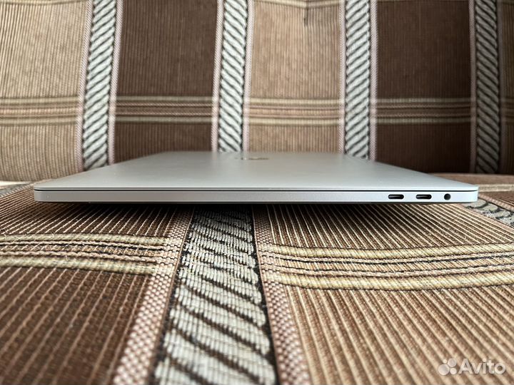 MacBook Pro 15 TouchBar в идеале