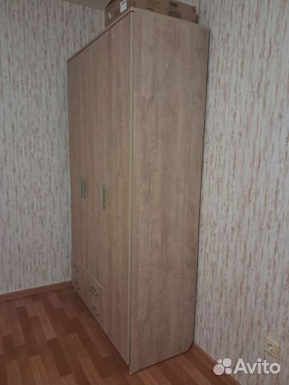 Шкаф мало б/у