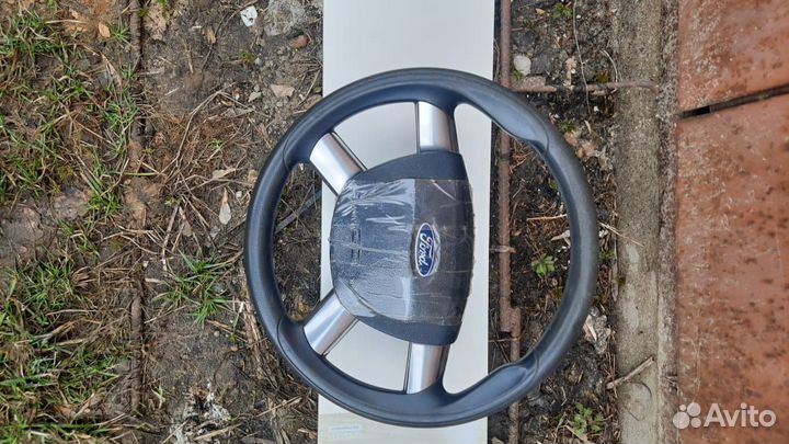 Руль на Ford Focus