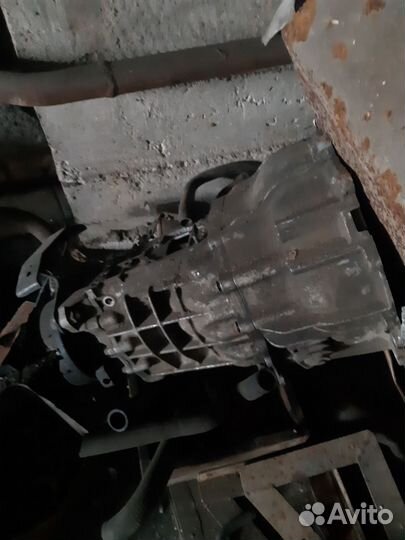 Двигатель 4м40