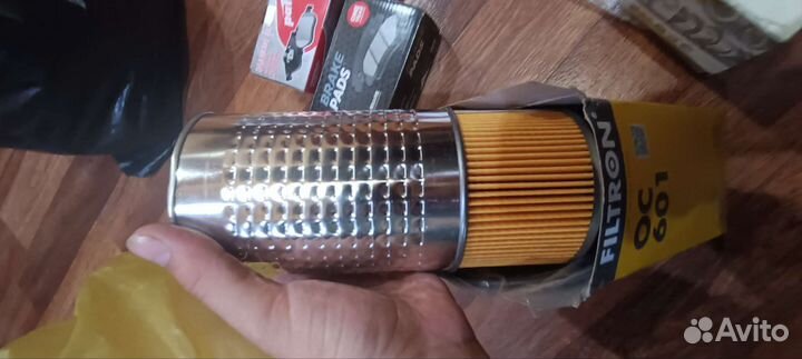 Запчасти на mercedes benz w123