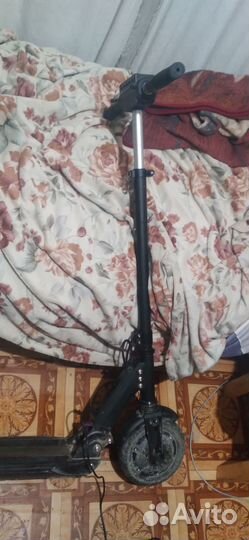 Электросамокат iconbit kickscooter