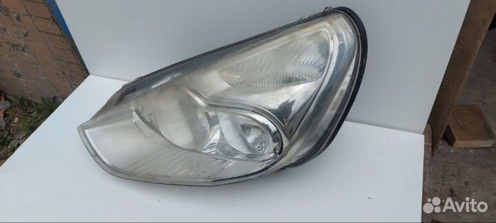 Фара галогеновая передняя левая Ford Galaxy