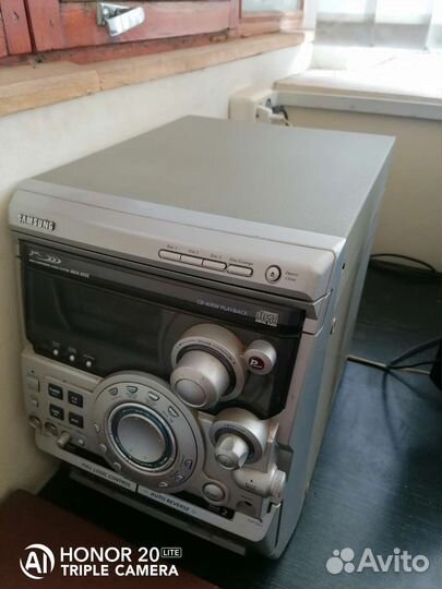 Музыкальный центр Samsung