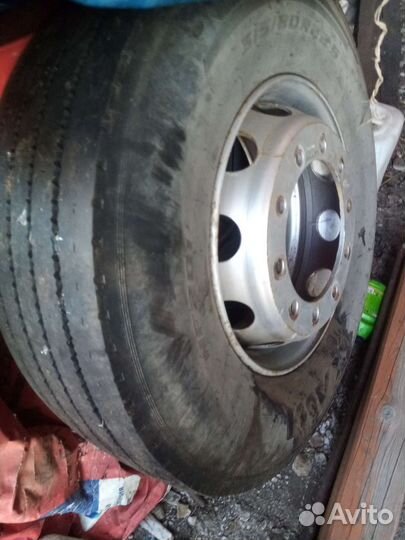 Шины и диски 315 80 22.5