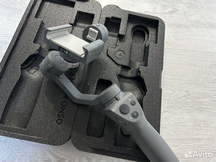 Стабилизатор dji osmo mobile 2