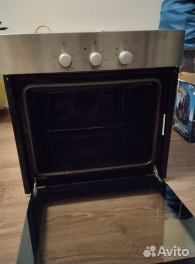Духовой шкаф