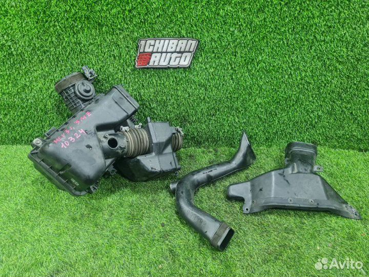 Корпус воздушного фильтра Lexus Es330 MCV31 3MZ-FE