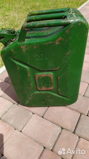 Металлическая канистра 20л СССР