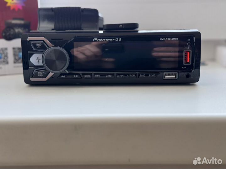 Магнитола Pioneer с блютусом