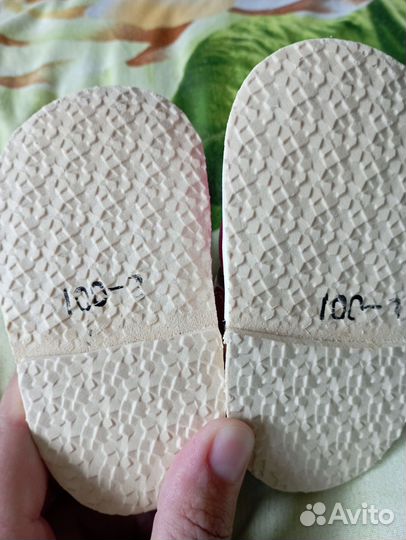 Сандалии для девочки