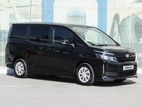 Toyota Voxy 2.0 CVT, 2014, 176 588 км, с пробегом, цена 1 809 000 руб.