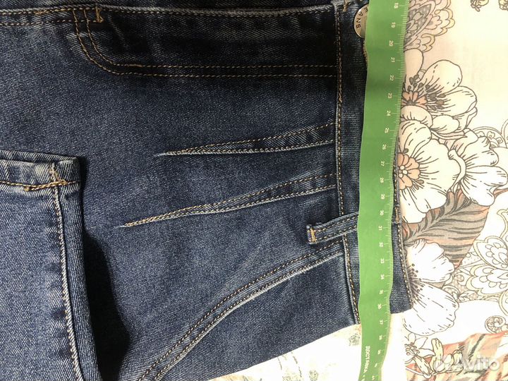 Джинсы женские