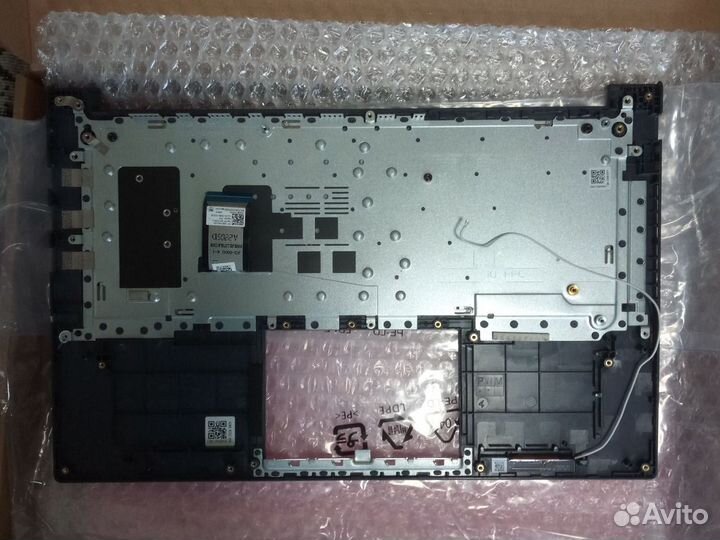 Топкейс Asus M1402IA