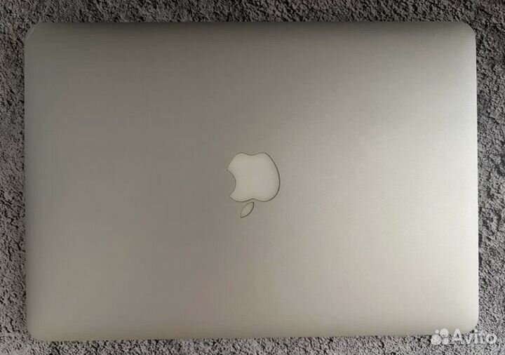 Apple Macbook Air 13 (mid 2013)