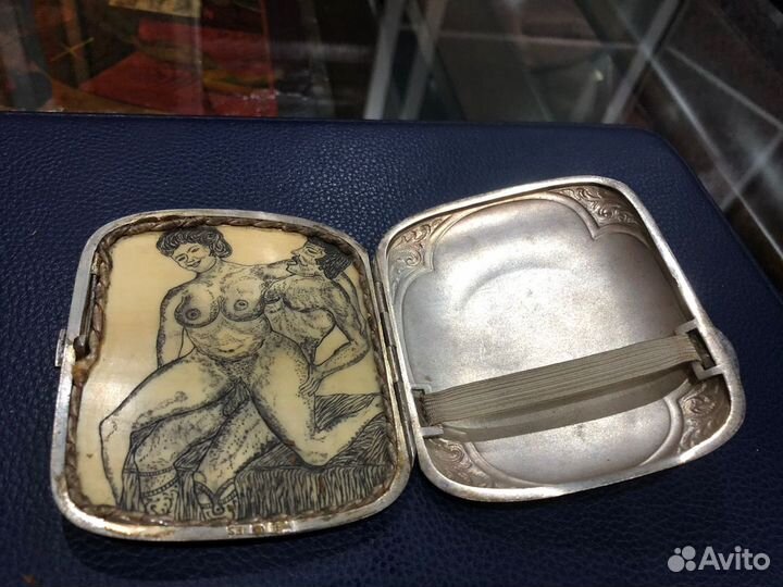 Портсигар женский