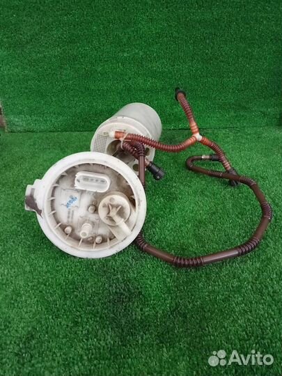 Бензонасос правый Volkswagen Touareg 7L 1