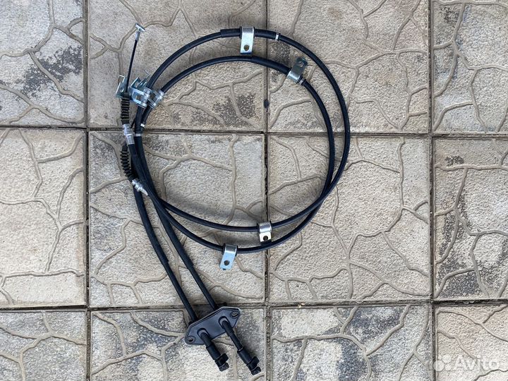 Трос ручника Мазда 6 GG