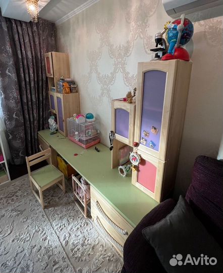 Детский набор мебели, письменный стол, массив