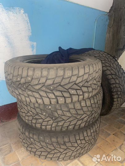 Dunlop Enasave SP LT38 215/65 R16 102