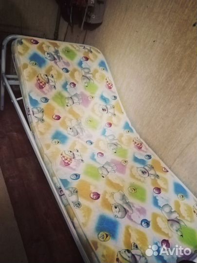 Медицинская кровать для лежачих больных