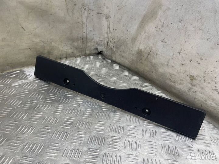 Накладка под номер Toyota Camry V55 2arfe 2015