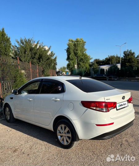 Kia Rio 1.6 AT, 2015, 200 000 км