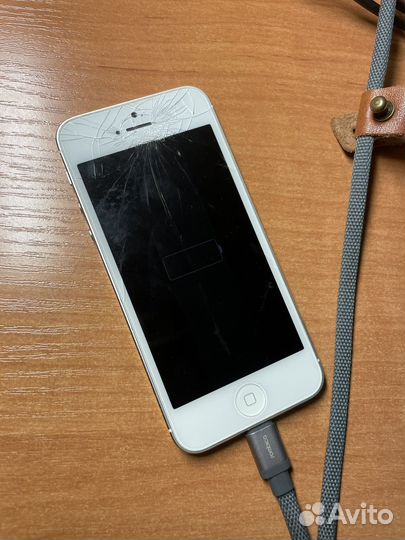 iPhone 5, 16 ГБ