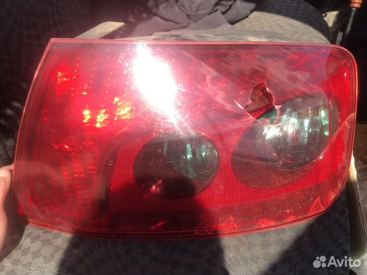 Фара peugeot 408