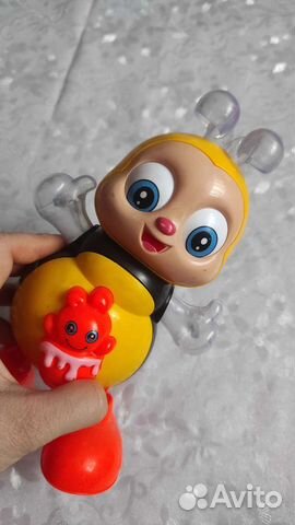 Игрушка танцующая и светящаяся