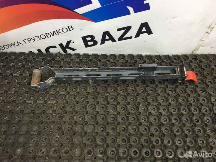 Кронштейн бокового спойлера Mercedes-Benz Actros