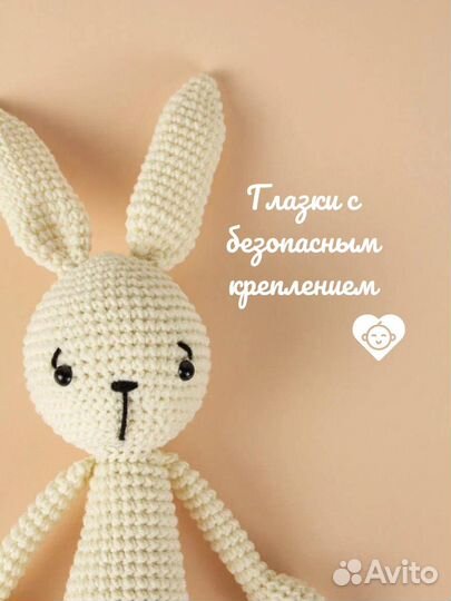 Вязаный заяц амигуруми ручной работы