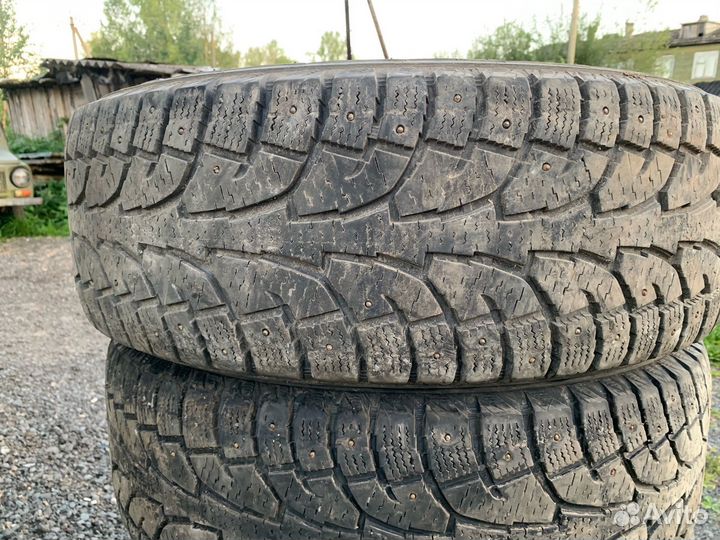 Hankook Winter I'Pike 235/65 R17