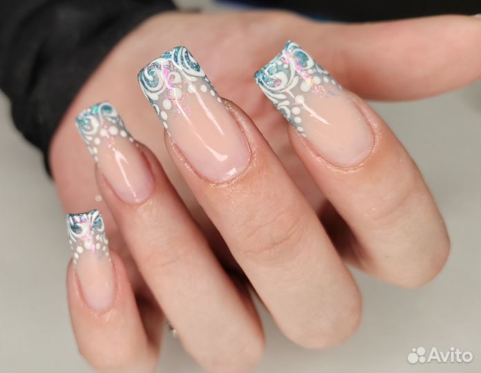 Наращивание ногтей на дому