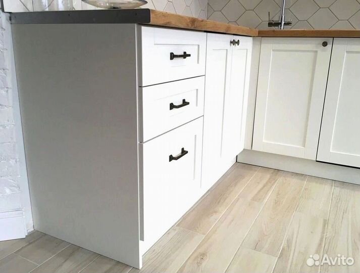 Кухонный гарнитур угловой на заказ