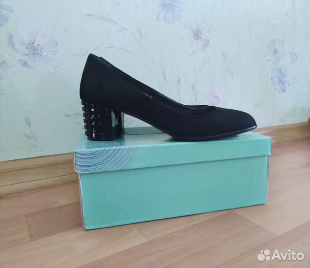 Женские туфли из замши размер 38