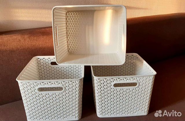 Корзина из пластика для хранения с ручками