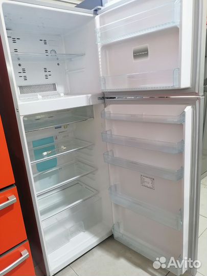 Продам холодильник Toshiba гарантия