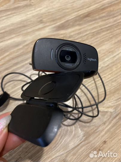 Веб-камера Logitech b525