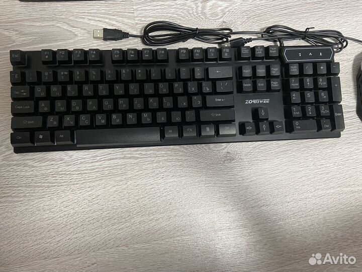 Игровой набор клавиатура + мышка