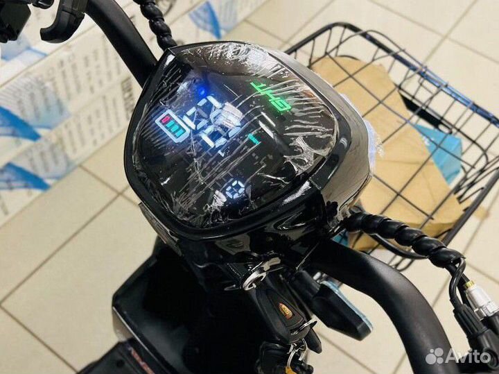 Электроскутер двухместный